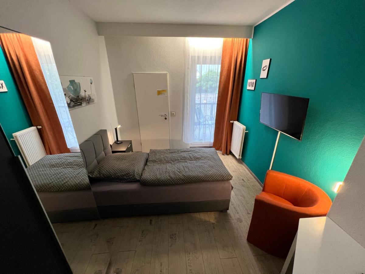 Hotelpension Am Thermalbad 바트넨도르프 외부 사진