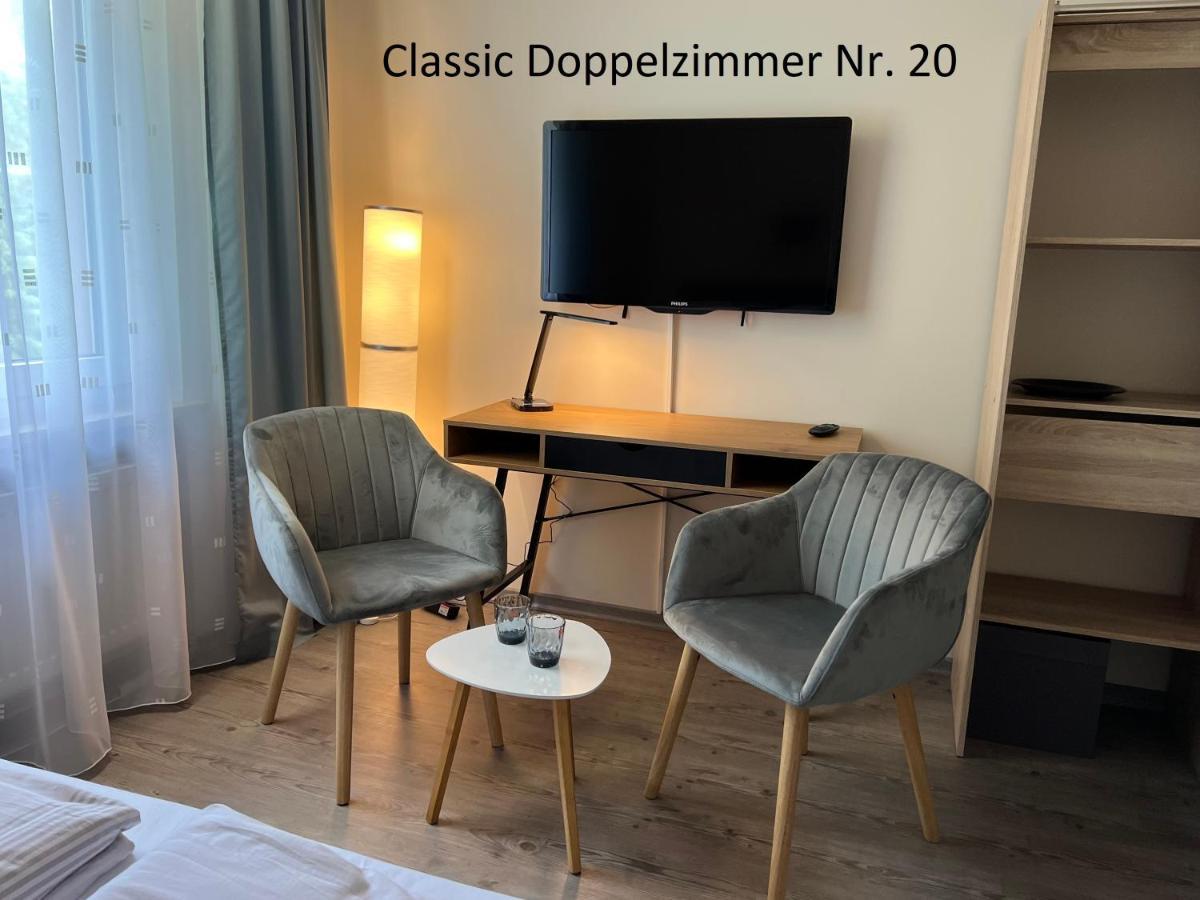 Hotelpension Am Thermalbad 바트넨도르프 외부 사진