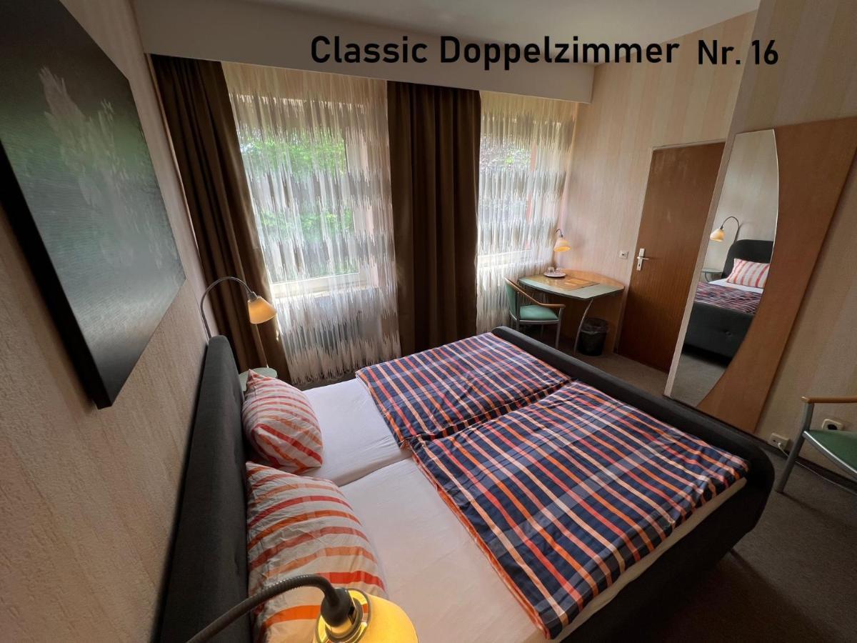 Hotelpension Am Thermalbad 바트넨도르프 외부 사진